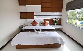 Ttt Hotel