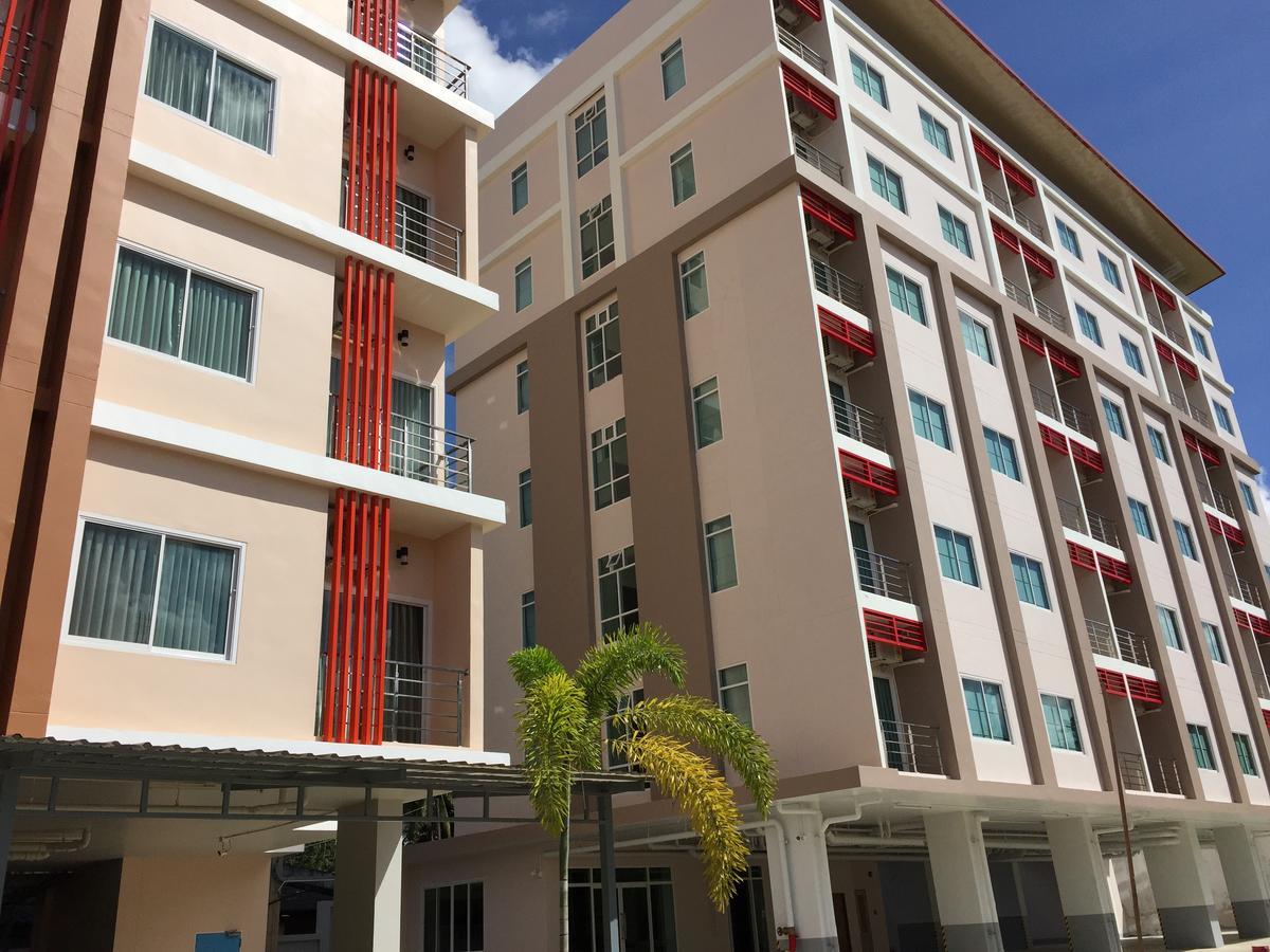 Ttt Hotel Хатъяй Экстерьер фото