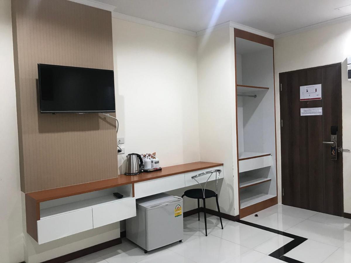 Ttt Hotel Хатъяй Экстерьер фото